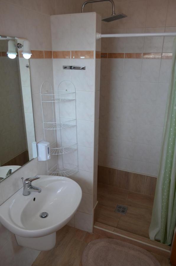 Gazlang Apartman Hajduszoboszlo Bagian luar foto