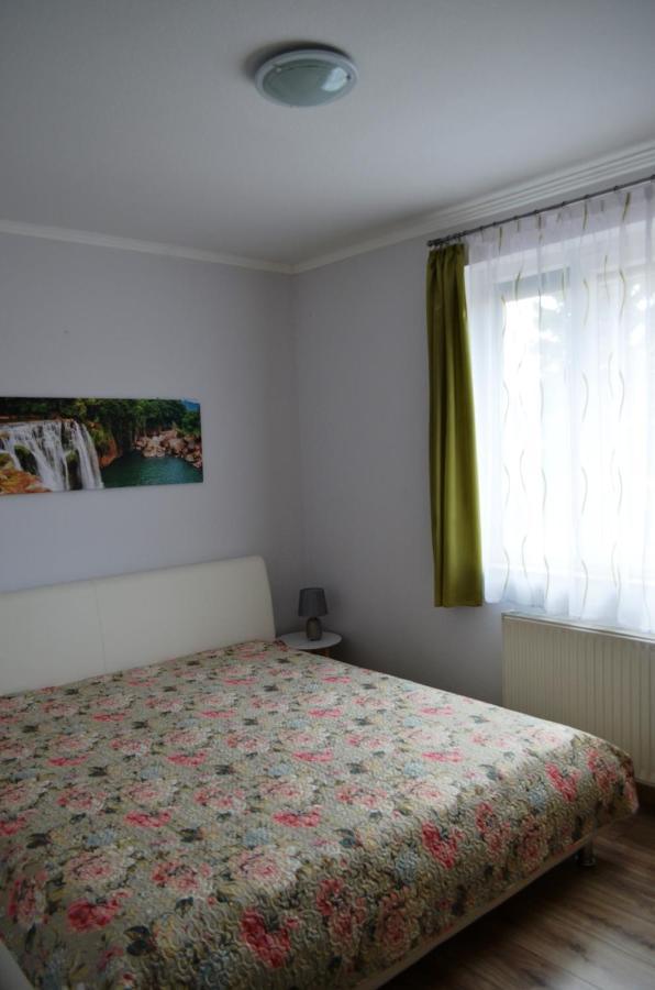 Gazlang Apartman Hajduszoboszlo Bagian luar foto